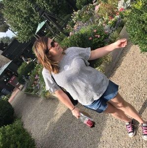 Meet your Posher, Leah